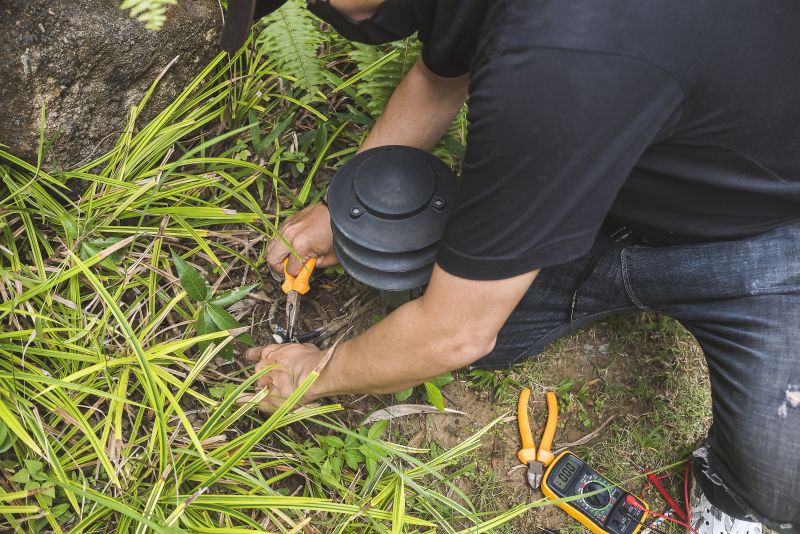 Outdoor Fixture Repair in Alpharetta, GA